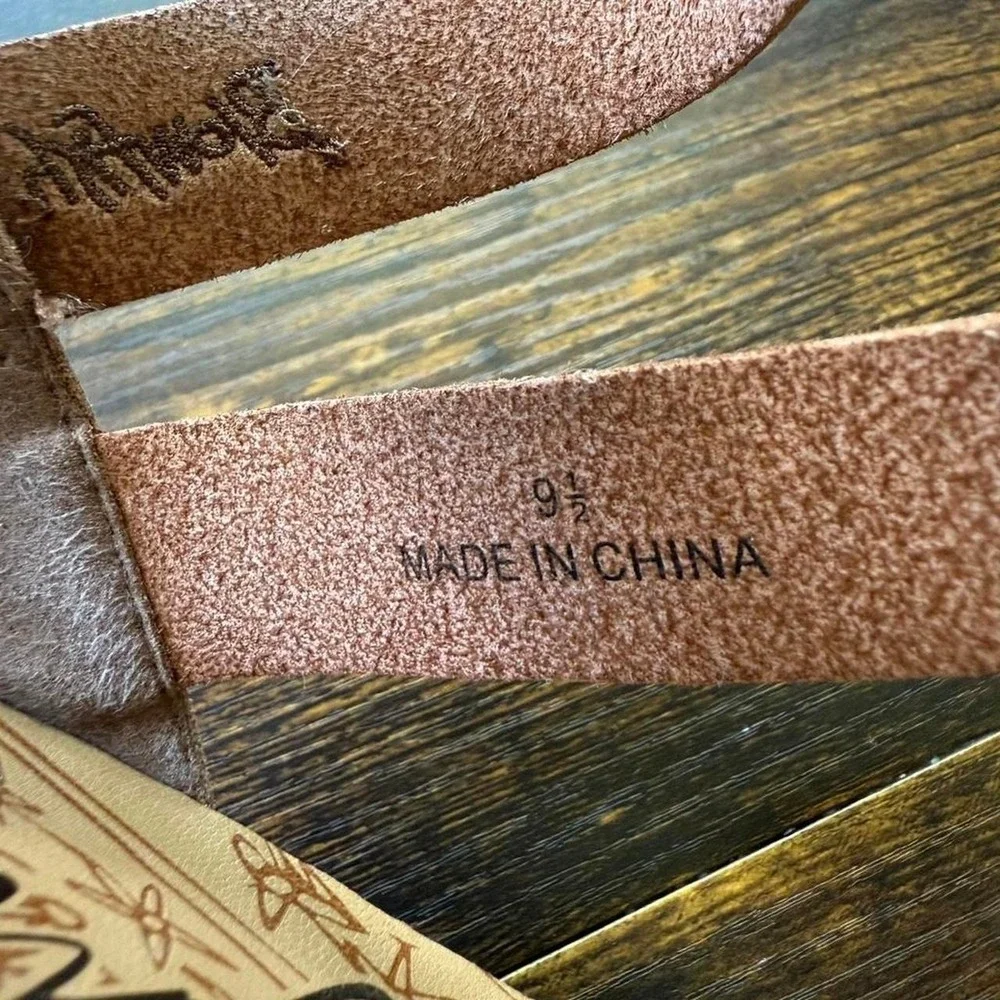 Blowfish Malibu brown cork wedge sandals size 9.5